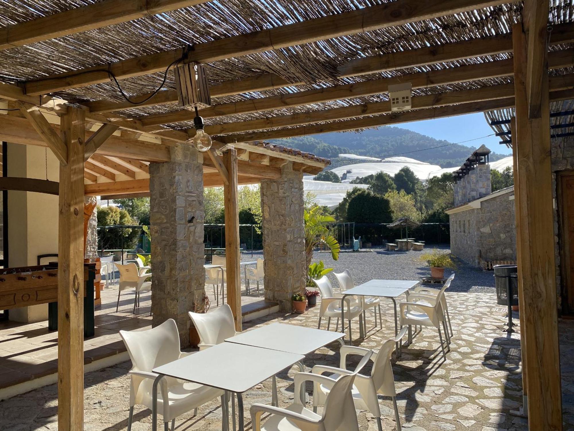 Kampaoh Fonts D' Algar Luxury tent
