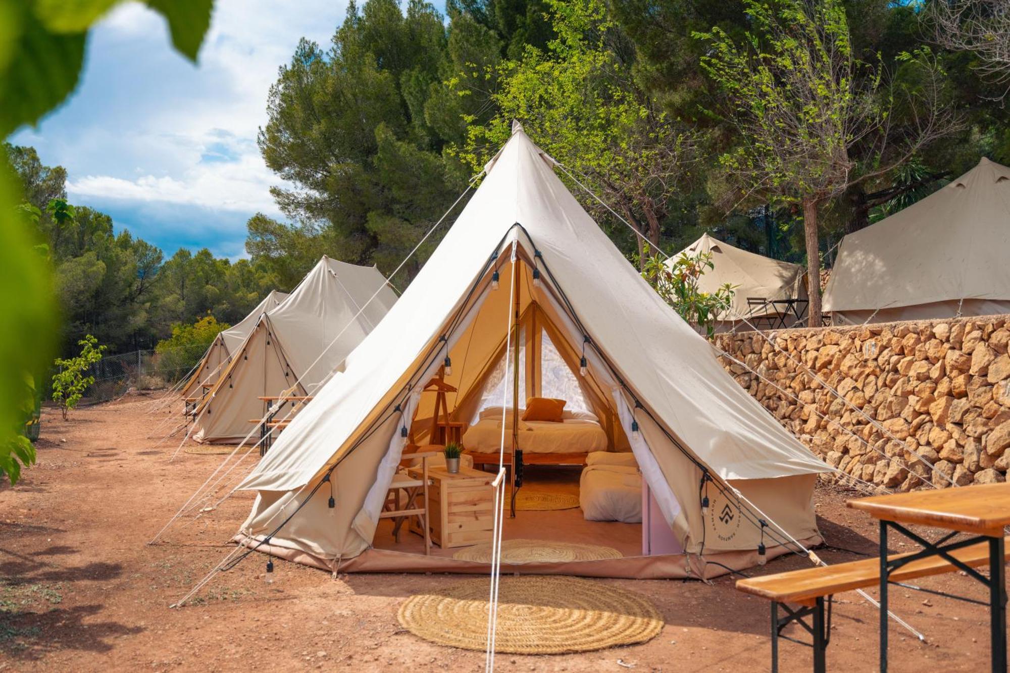 Luxury tent Kampaoh Fonts D' Algar