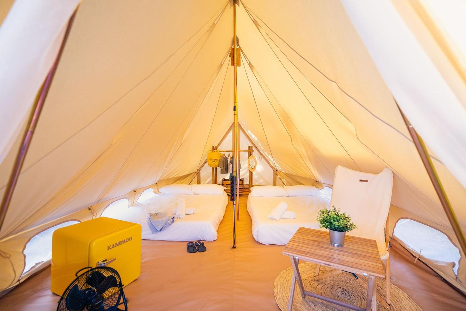 Luxury tent Kampaoh Fonts D' Algar